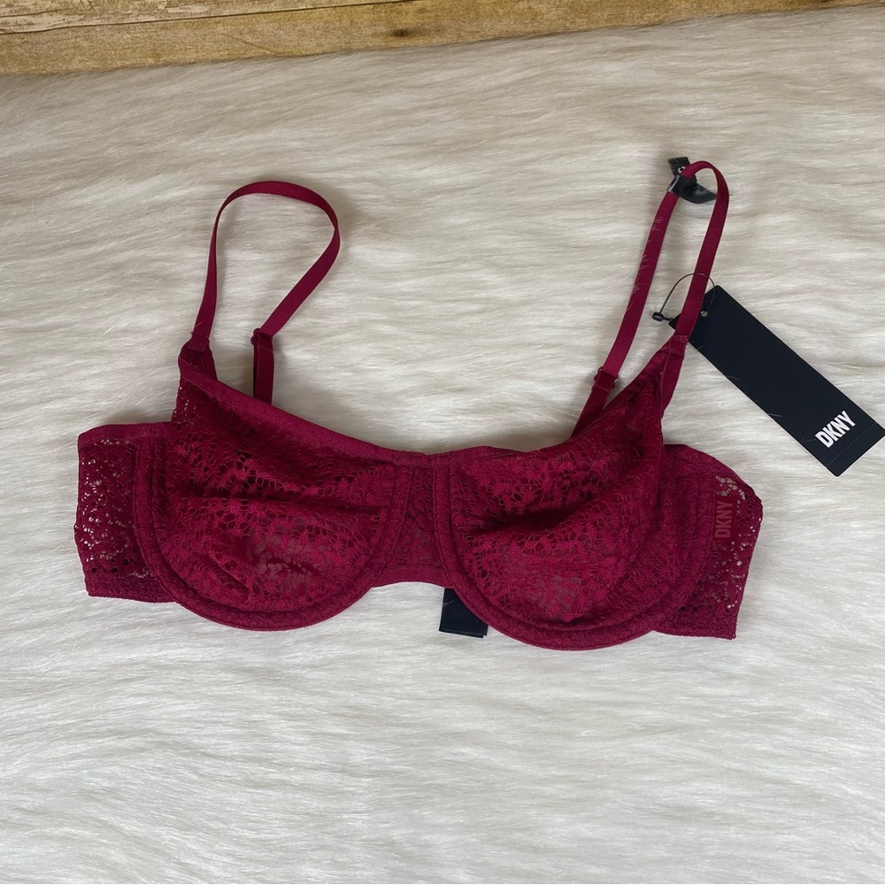 NWT DKNY Modern Lace Unlined Demi Bra Burgundy Sz 32C